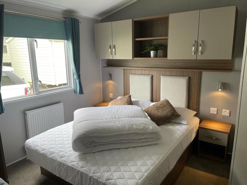 6 Berth Comfy Homely Caravan, Dog Friendly Belton with Browston Luaran gambar