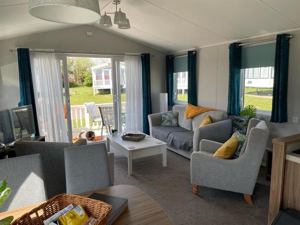 6 Berth Comfy Homely Caravan, Dog Friendly Belton with Browston Luaran gambar