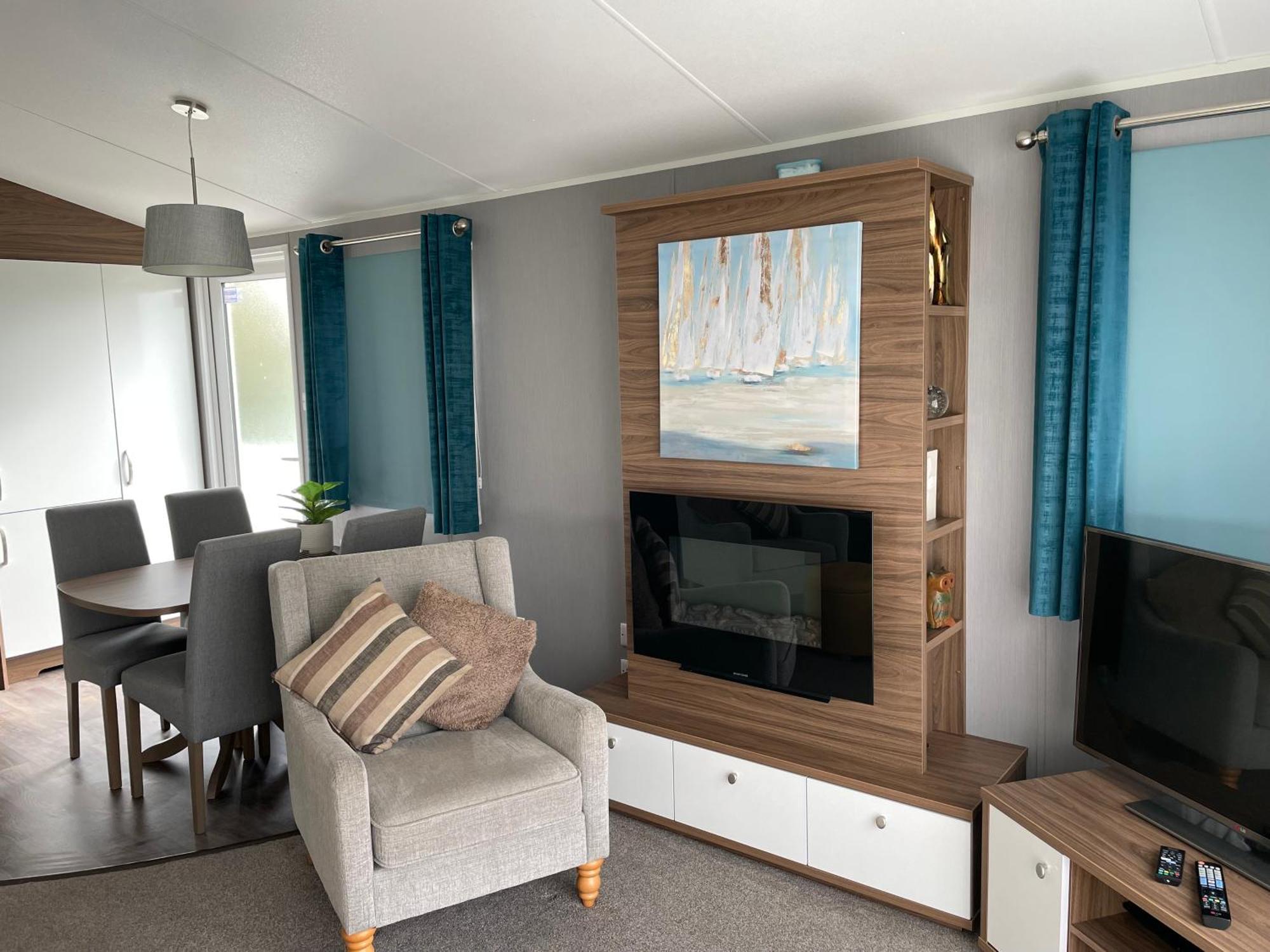 6 Berth Comfy Homely Caravan, Dog Friendly Belton with Browston Luaran gambar
